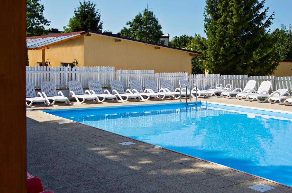 Apartament Kapitanski Z Widokiem Na Morze 4 Pietro - By Perlowa Przystan Rent Sianozety Luaran gambar