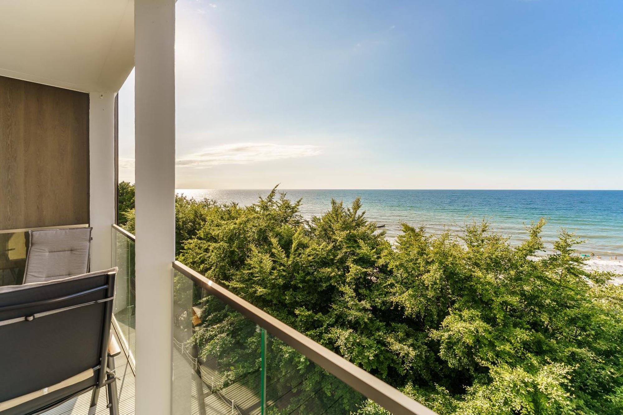 Apartament Kapitanski Z Widokiem Na Morze 4 Pietro - By Perlowa Przystan Rent Sianozety Luaran gambar